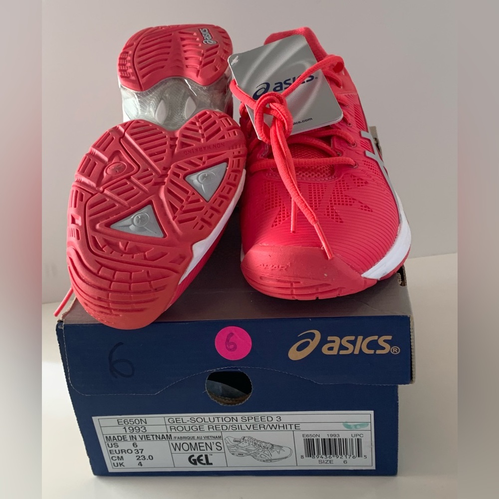 ASICS Tennis Shoes